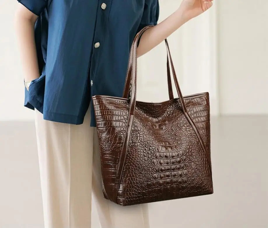 Aubrey™ | Bold Reptile-Patterned Leather Handbag